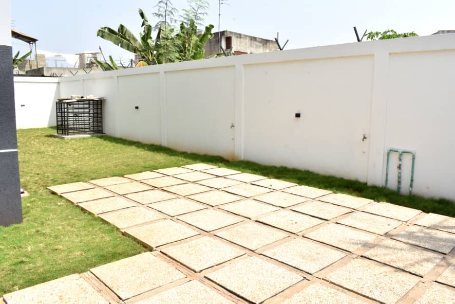 Immobilier au Bénin, Agence Immobilier au Bénin, Immobilier à Cotonou, Appartement meublé à louer à Cotonou, Chambre à louer au Bénin