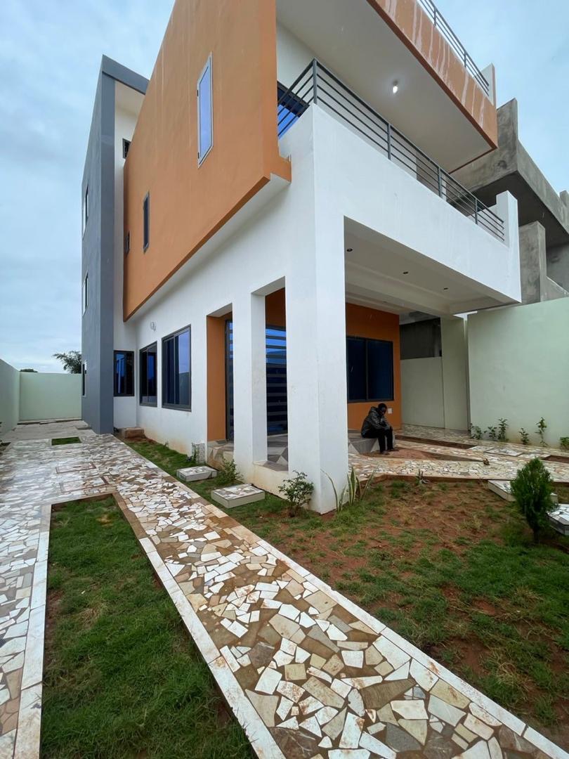 Immobilier au Bénin, Agence Immobilier au Bénin, Immobilier à Cotonou, Appartement meublé à louer à Cotonou, Chambre à louer au Bénin