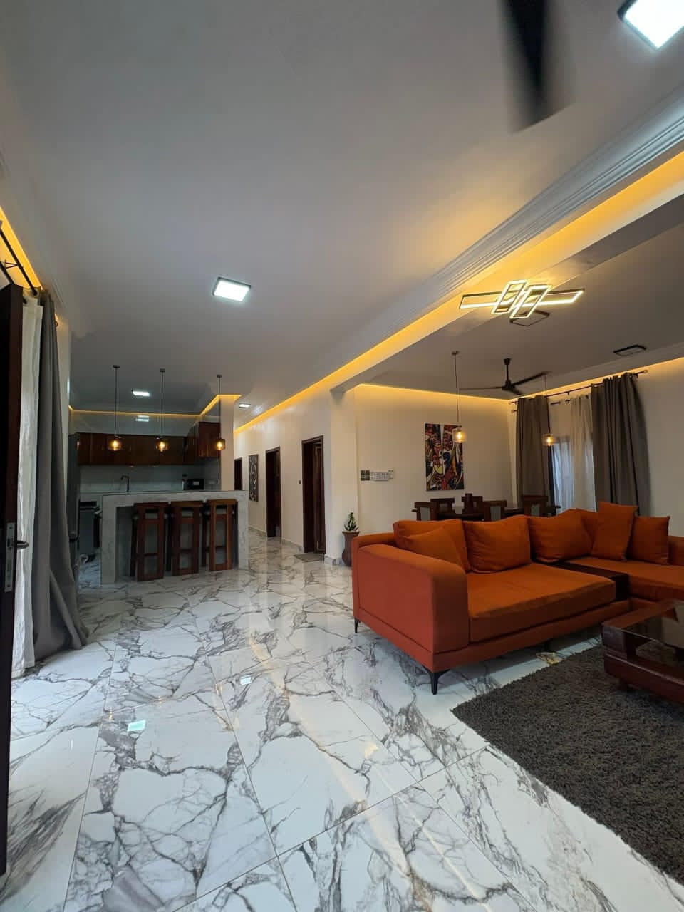 Immobilier au Bénin, Agence Immobilier au Bénin, Immobilier à Cotonou, Appartement meublé à louer à Cotonou, Chambre à louer au Bénin