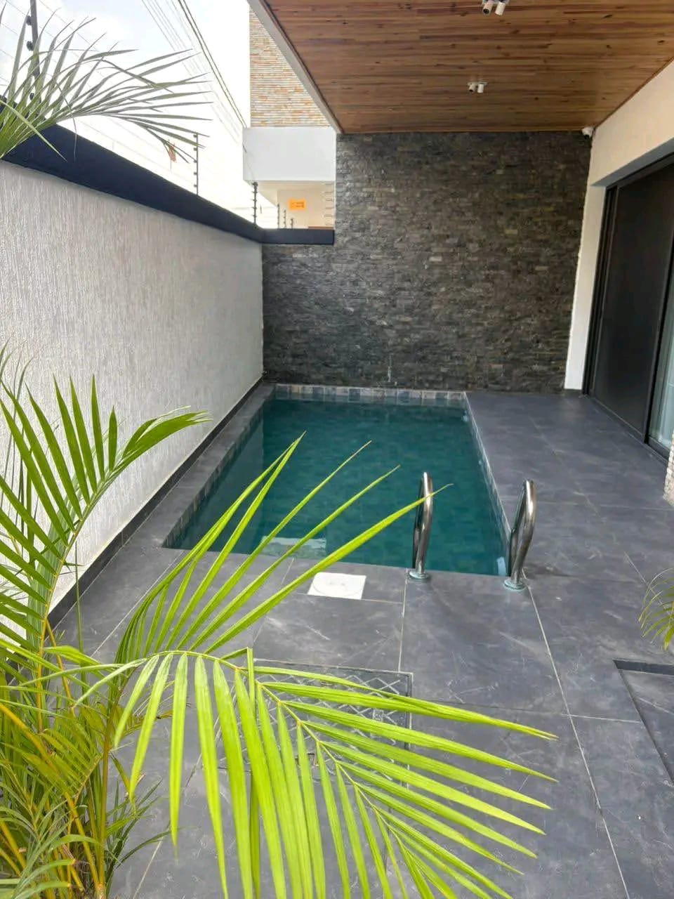 Immobilier au Bénin, Agence Immobilier au Bénin, Immobilier à Cotonou, Appartement meublé à louer à Cotonou, Chambre à louer au Bénin